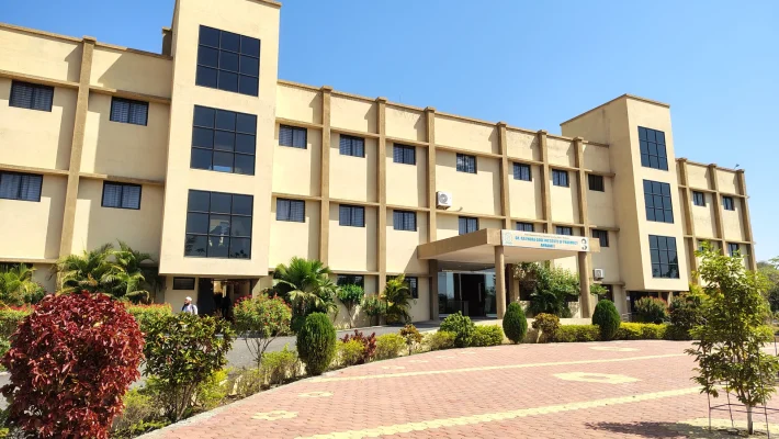 Dr Rajendra Gode College of Pharmacy Amravati campus