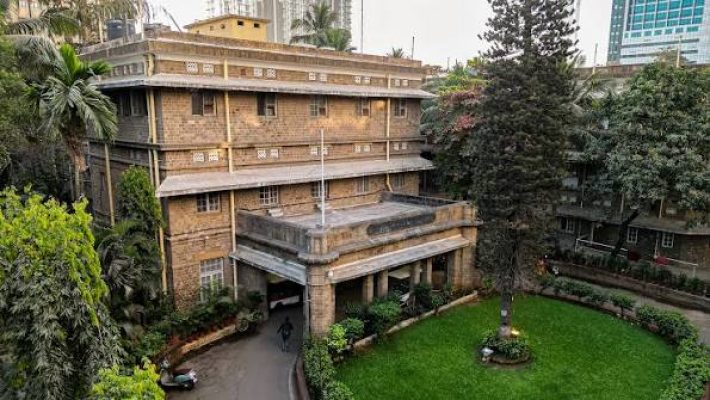 Seth GS Medical College Mumbai campus